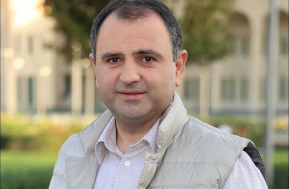 В Вагаршапате с раннего утра начались репрессии против лиц с оппозиционными взглядами